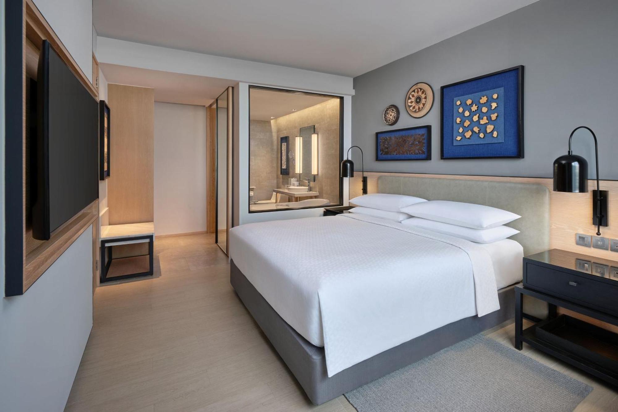 Four Points By Sheraton Phuket 酒店 4*
