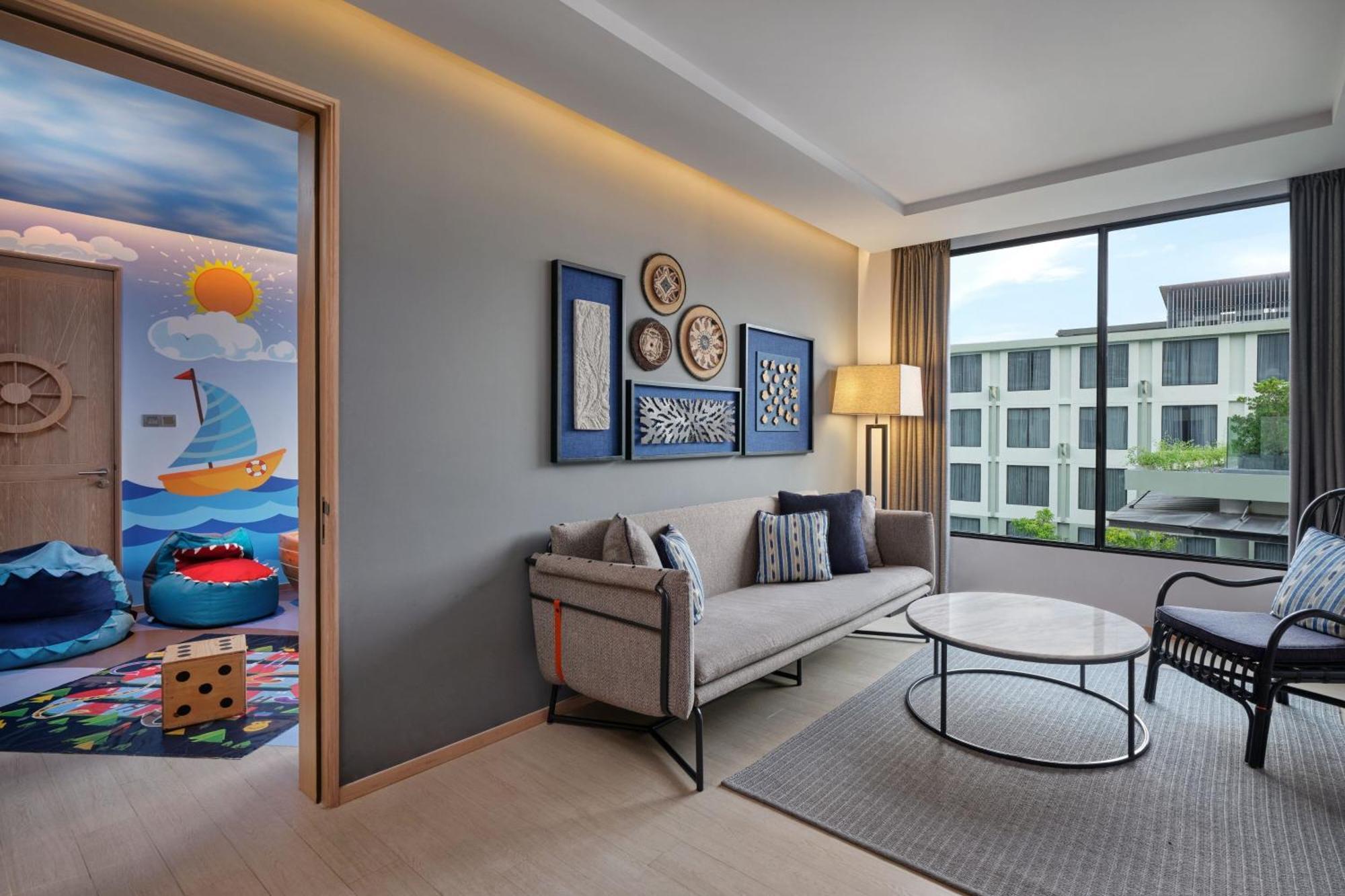酒店 Four Points By Sheraton Phuket 4*
