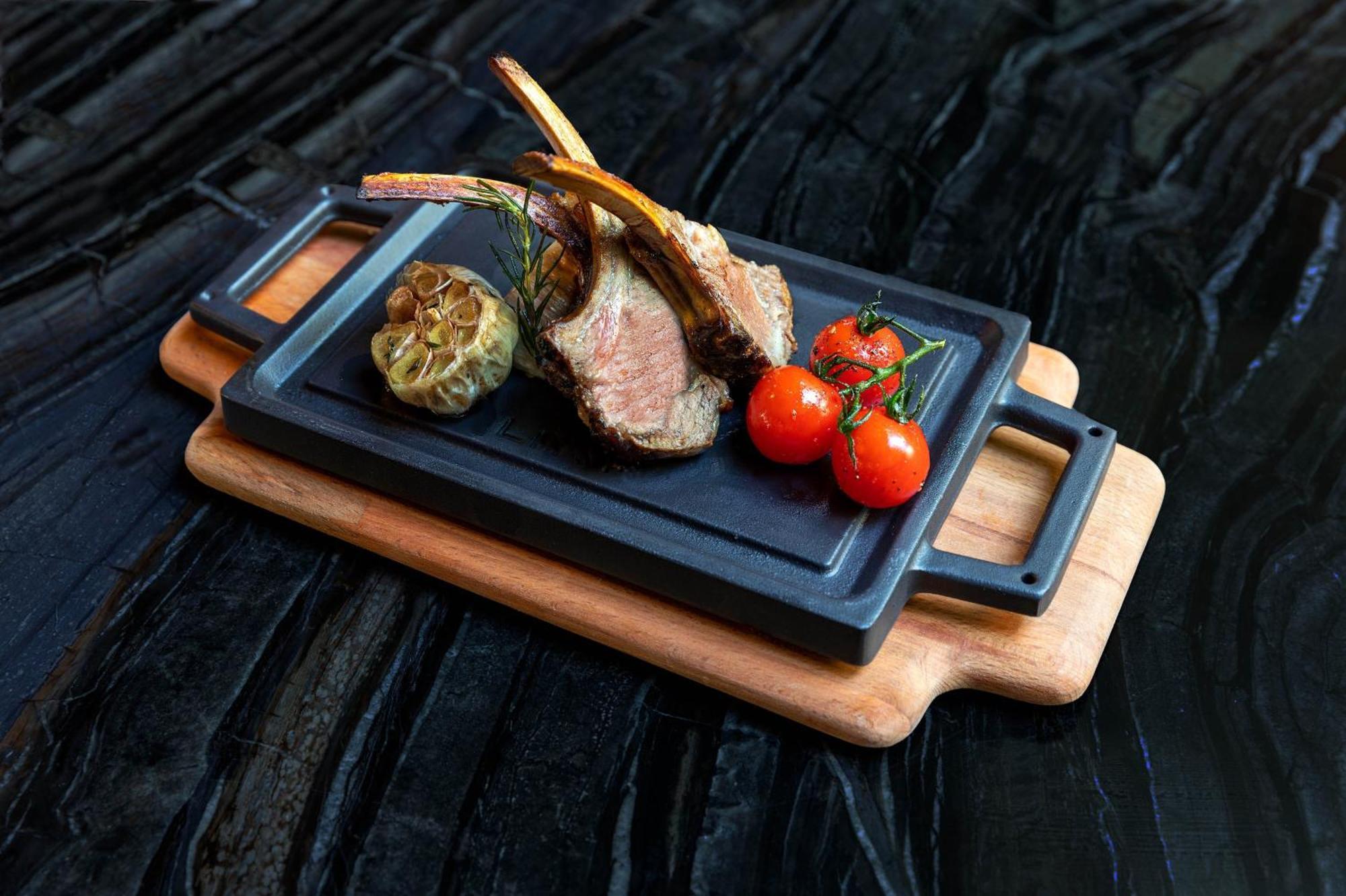 Four Points By Sheraton Phuket 酒店 4*